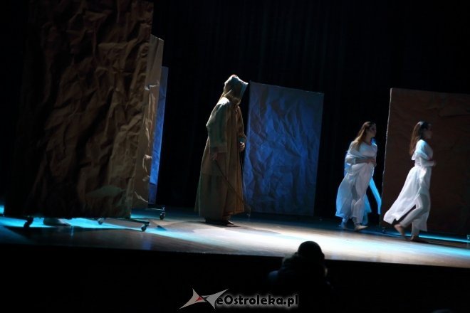 „Powrót Odysa” w wykonaniu Ostrołęckiej Sceny Autorskiej [07.03.2016] - zdjęcie #20 - eOstroleka.pl