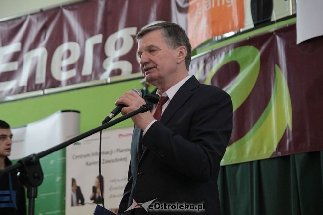 X Młodzieżowe Targi Edukacji i Pracy w Ostrołęce [14.03.2016] - zdjęcie #2 - eOstroleka.pl