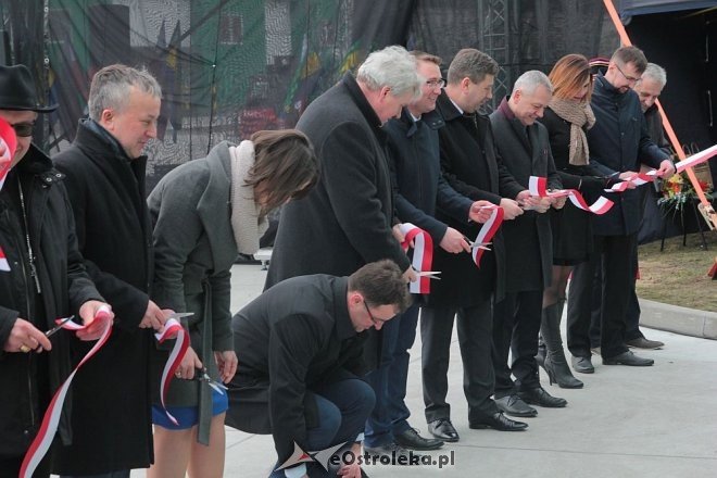 Uroczyste otwarcie Samorządowej Stacji Segregacji Odpadów Komunalnych w Ostrołęce [14.03.2016] - zdjęcie #39 - eOstroleka.pl