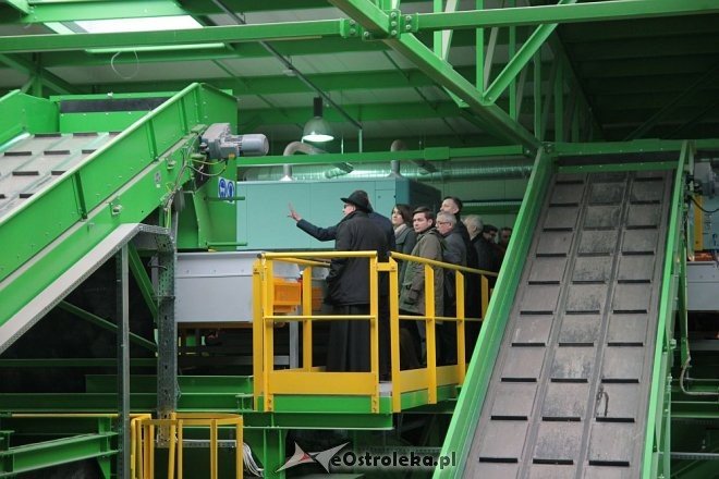 Uroczyste otwarcie Samorządowej Stacji Segregacji Odpadów Komunalnych w Ostrołęce [14.03.2016] - zdjęcie #20 - eOstroleka.pl