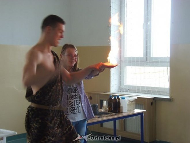 Magia czy nauka? - Niezwykła lekcja przyrody w Szkole Podstawowej w Pasiekach [17.03.2016] - zdjęcie #6 - eOstroleka.pl
