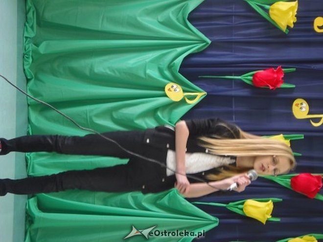 XII Gminny Festiwal Piosenki Uczniowskiej w Pasiekach [19.03.2016] - zdjęcie #3 - eOstroleka.pl