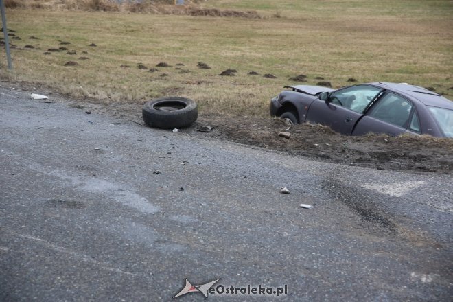 Wypadek w Łodziskach [19.03.2016] - zdjęcie #15 - eOstroleka.pl