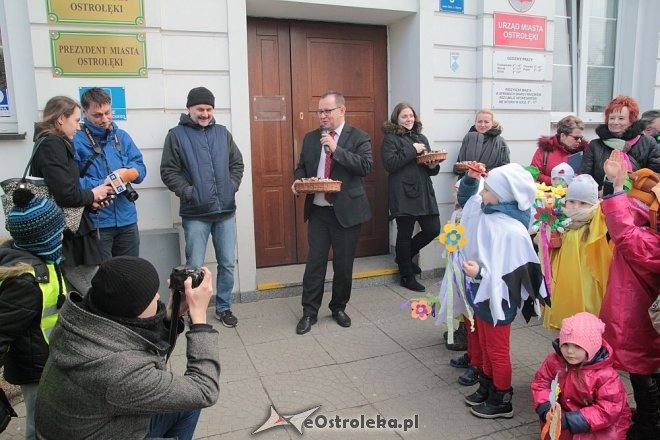 Pierwszy dzień wiosny w Ostrołęce [21.03.2016] - zdjęcie #35 - eOstroleka.pl