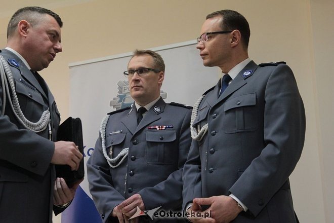 Oficjalne przywitanie nowego komendanta policji w Ostrołęce [23.03.2016] - zdjęcie #3 - eOstroleka.pl