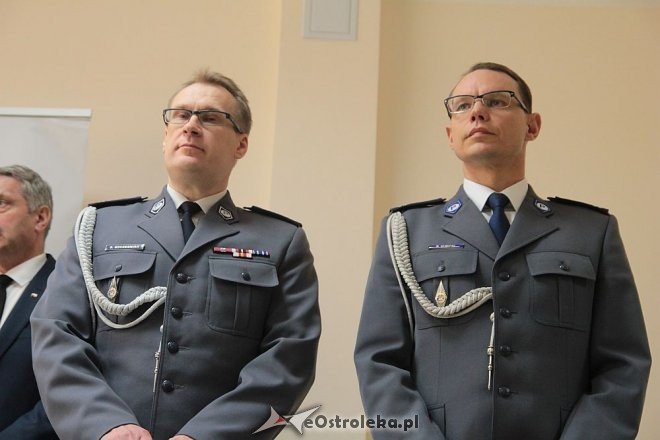 Oficjalne przywitanie nowego komendanta policji w Ostrołęce [23.03.2016] - zdjęcie #7 - eOstroleka.pl