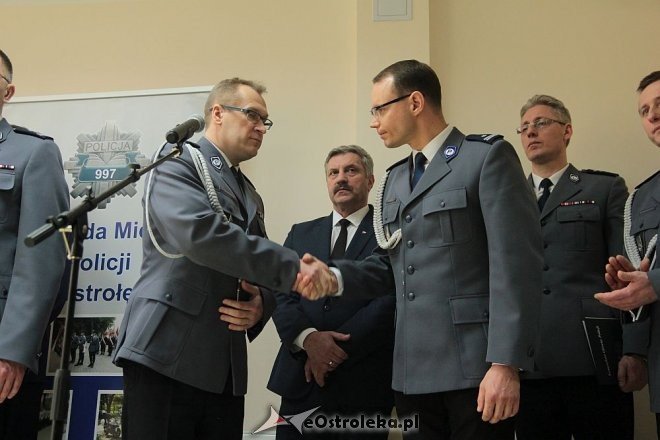 Oficjalne przywitanie nowego komendanta policji w Ostrołęce [23.03.2016] - zdjęcie #10 - eOstroleka.pl