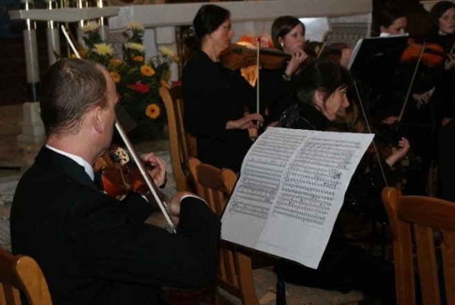 Koncert łomżyńskiej Filharmonii Kameralnej (18.10.09) - zdjęcie #8 - eOstroleka.pl