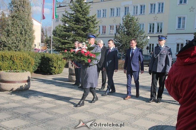 Minister MSWiA Mariusz Błaszczak w Ostrołęce [23.03.2016] - zdjęcie #48 - eOstroleka.pl