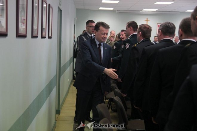 Minister MSWiA Mariusz Błaszczak w Ostrołęce [23.03.2016] - zdjęcie #36 - eOstroleka.pl