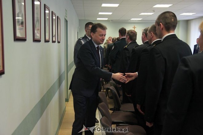 Minister MSWiA Mariusz Błaszczak w Ostrołęce [23.03.2016] - zdjęcie #35 - eOstroleka.pl