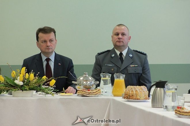 Minister MSWiA Mariusz Błaszczak w Ostrołęce [23.03.2016] - zdjęcie #28 - eOstroleka.pl