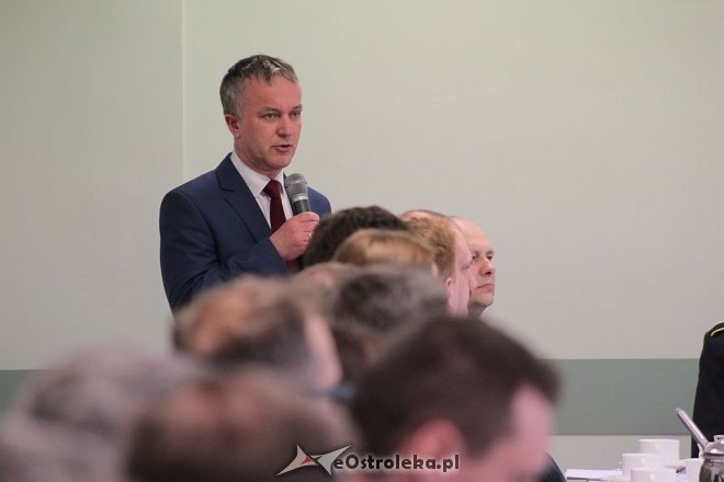 Minister MSWiA Mariusz Błaszczak w Ostrołęce [23.03.2016] - zdjęcie #26 - eOstroleka.pl