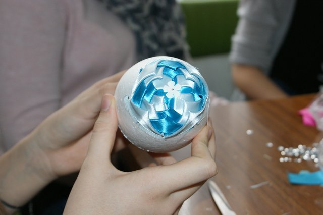 Wielkanocne warsztaty w Bibliotece w Pasiekach [29.03.2016] - zdjęcie #9 - eOstroleka.pl