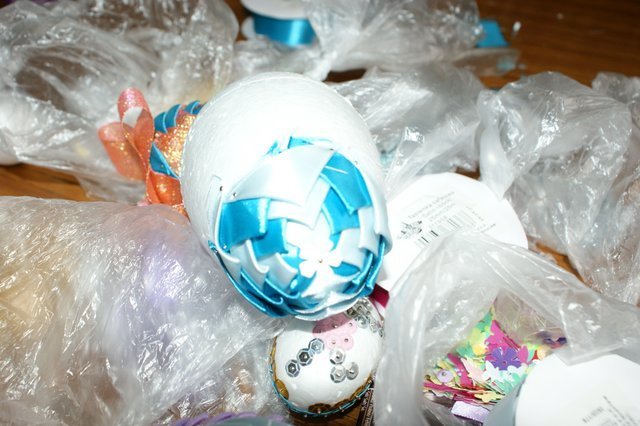 Wielkanocne warsztaty w Bibliotece w Pasiekach [29.03.2016] - zdjęcie #7 - eOstroleka.pl