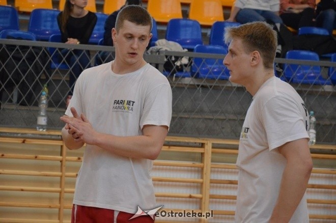 Sparing Energa Omis Ostrołęka - SKS Hajnówka [01.04.2016] - zdjęcie #4 - eOstroleka.pl