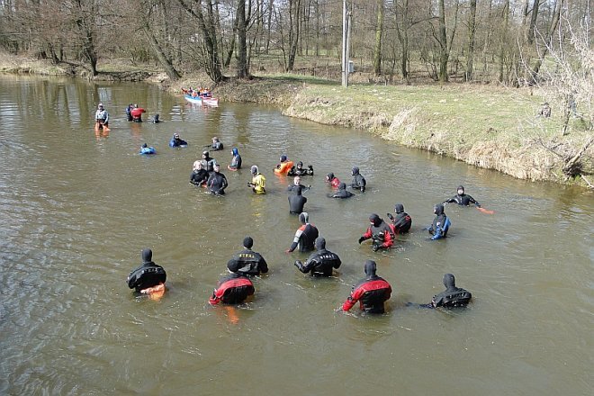 VIII Wiosenny Spływ Omulwią [02.04.2016] - zdjęcie #61 - eOstroleka.pl