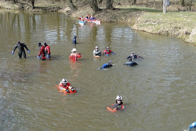 VIII Wiosenny Spływ Omulwią [02.04.2016] - zdjęcie #20 - eOstroleka.pl