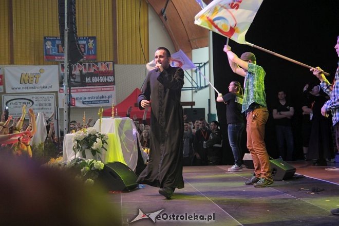 XXXI Światowe Dni Młodzieży diecezji łomżyńskiej - występ rapującego księdza Jakuba Bartczaka [02.04.2016] - zdjęcie #71 - eOstroleka.pl