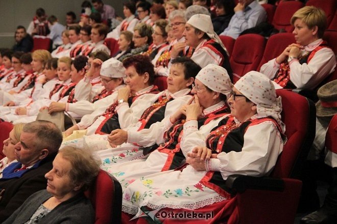 33. Kurpiowskie prezentacje Artystyczne w OCK [03.04.2016] - zdjęcie #14 - eOstroleka.pl