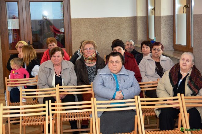 Prima Aprilis w Krobii [04.04.2016] - zdjęcie #89 - eOstroleka.pl