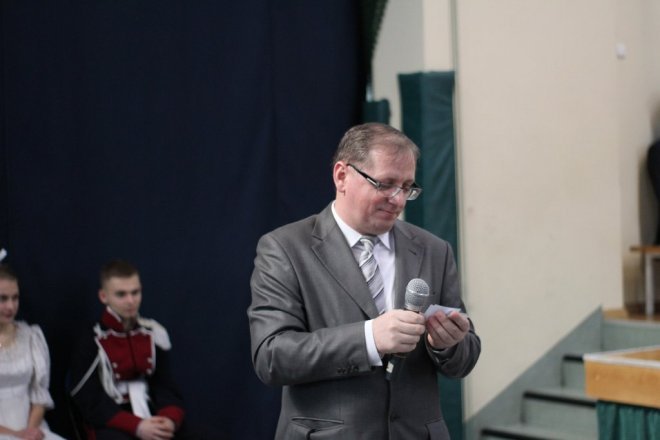 Święto patrona w I Liceum Ogólnokształcącym im. gen. Józefa Bema w Ostrołęce [06.04.2016] - zdjęcie #6 - eOstroleka.pl