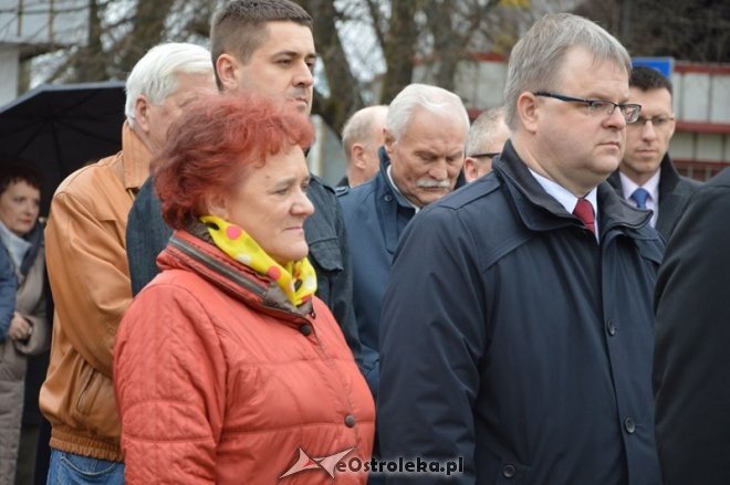 6. rocznica katastrofy smoleńskiej - obchody w Ostrołęce [10.04.2016] - zdjęcie #26 - eOstroleka.pl