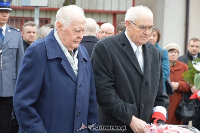 6. rocznica katastrofy smoleńskiej - obchody w Ostrołęce [10.04.2016] - zdjęcie #31 - eOstroleka.pl