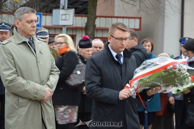 6. rocznica katastrofy smoleńskiej - obchody w Ostrołęce [10.04.2016] - zdjęcie #39 - eOstroleka.pl