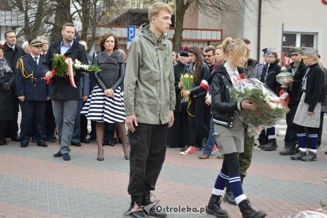 6. rocznica katastrofy smoleńskiej - obchody w Ostrołęce [10.04.2016] - zdjęcie #42 - eOstroleka.pl