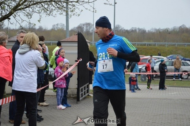 II Bieg Papieski w Ostrołęce [10.04.2016] - zdjęcie #65 - eOstroleka.pl