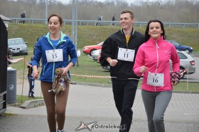 II Bieg Papieski w Ostrołęce [10.04.2016] - zdjęcie #24 - eOstroleka.pl