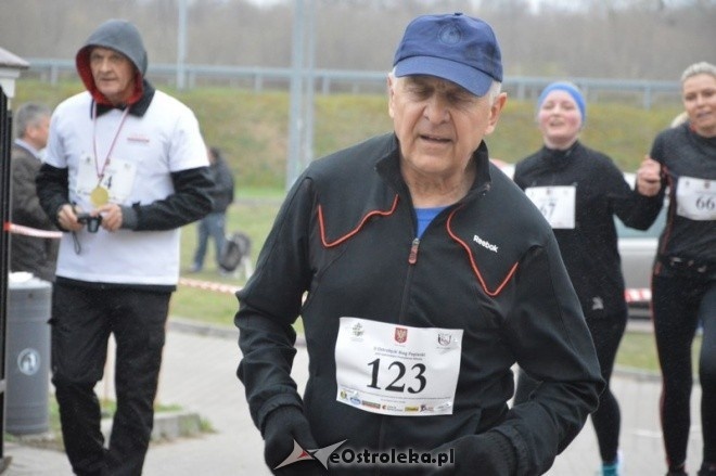 II Bieg Papieski w Ostrołęce [10.04.2016] - zdjęcie #15 - eOstroleka.pl
