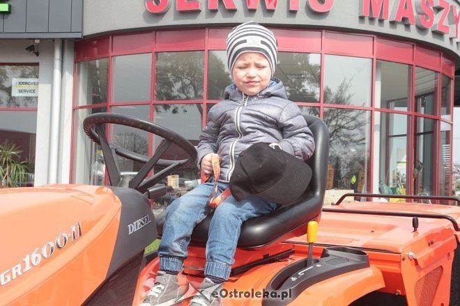 Kubota Tractor Show w firmie Agro Metal [11.04.2016] - zdjęcie #81 - eOstroleka.pl
