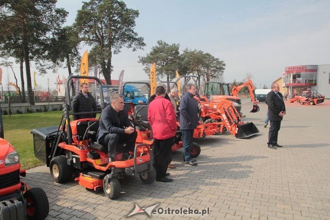 Kubota Tractor Show w firmie Agro Metal [11.04.2016] - zdjęcie #43 - eOstroleka.pl