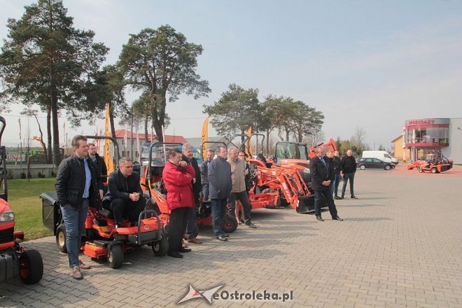 Kubota Tractor Show w firmie Agro Metal [11.04.2016] - zdjęcie #42 - eOstroleka.pl
