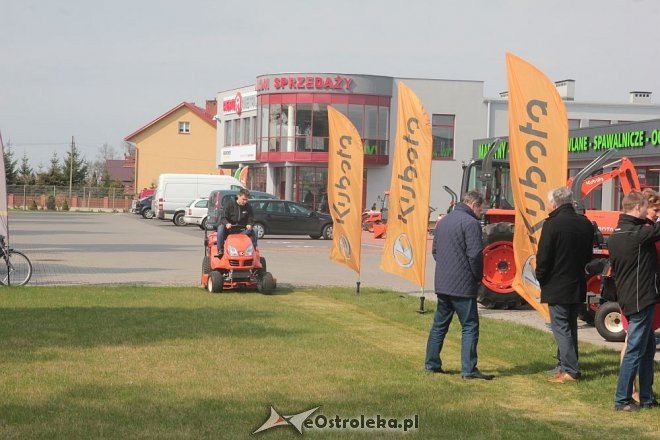Kubota Tractor Show w firmie Agro Metal [11.04.2016] - zdjęcie #35 - eOstroleka.pl