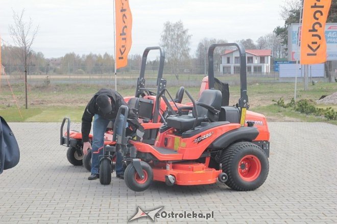 Kubota Tractor Show w firmie Agro Metal [11.04.2016] - zdjęcie #10 - eOstroleka.pl