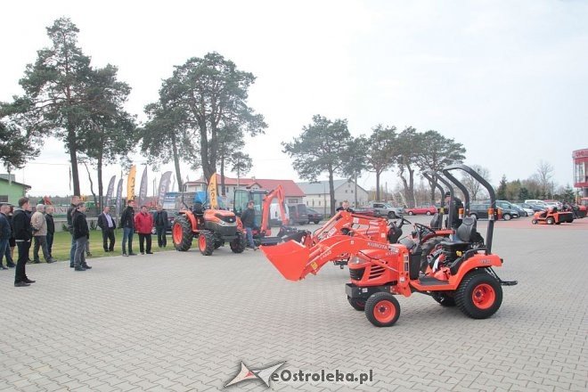 Kubota Tractor Show w firmie Agro Metal [11.04.2016] - zdjęcie #2 - eOstroleka.pl