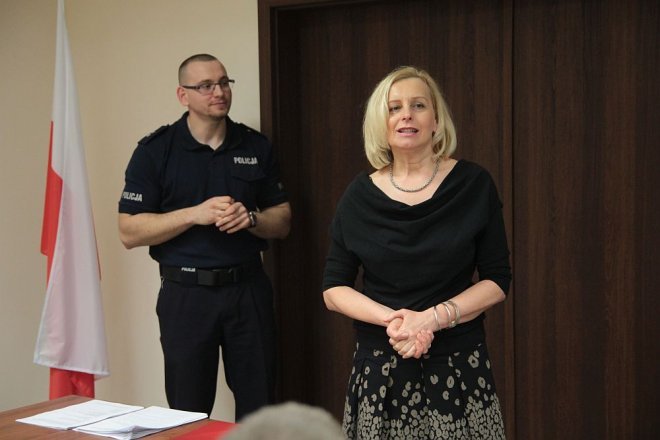 Oficjalne zakończenie XI edycji kursu samoobrony dla kobiet „Bądź Bezpieczna” [12.04.2016] - zdjęcie #3 - eOstroleka.pl