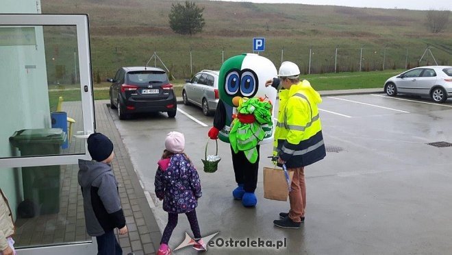 Przedszkolaki z „Krainy Misiów” z wizytą w SSOK-u [13.04.2016] - zdjęcie #24 - eOstroleka.pl