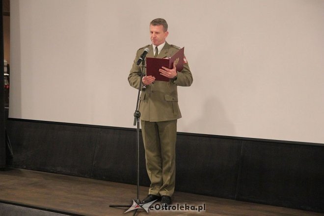 Uroczyste wręczenie medali Pro Patria w Ostrołęce [14.04.2016] - zdjęcie #27 - eOstroleka.pl