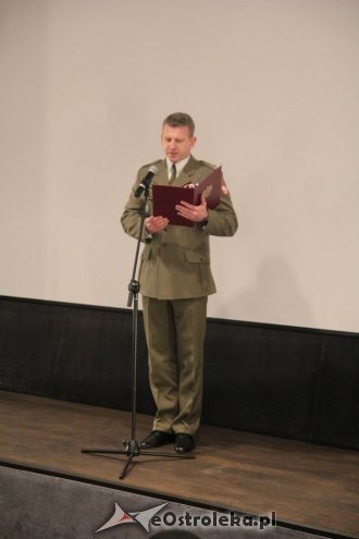 Uroczyste wręczenie medali Pro Patria w Ostrołęce [14.04.2016] - zdjęcie #26 - eOstroleka.pl