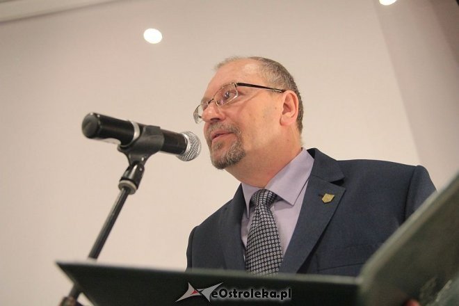 Uroczyste wręczenie medali Pro Patria w Ostrołęce [14.04.2016] - zdjęcie #6 - eOstroleka.pl
