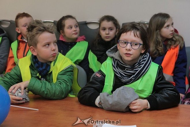 Uczniowie z SP nr 10 z wizytą w SSOK-u [ZDJĘCIA] - zdjęcie #27 - eOstroleka.pl