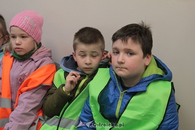 Uczniowie z SP nr 10 z wizytą w SSOK-u [ZDJĘCIA] - zdjęcie #30 - eOstroleka.pl