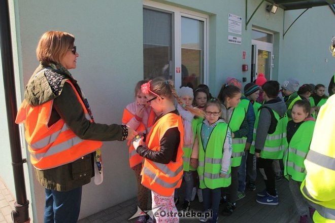Uczniowie z SP nr 10 z wizytą w SSOK-u [ZDJĘCIA] - zdjęcie #41 - eOstroleka.pl