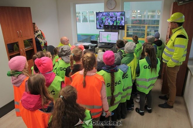 Uczniowie z SP nr 10 z wizytą w SSOK-u [ZDJĘCIA] - zdjęcie #60 - eOstroleka.pl