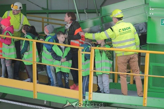 Uczniowie z SP nr 10 z wizytą w SSOK-u [ZDJĘCIA] - zdjęcie #46 - eOstroleka.pl
