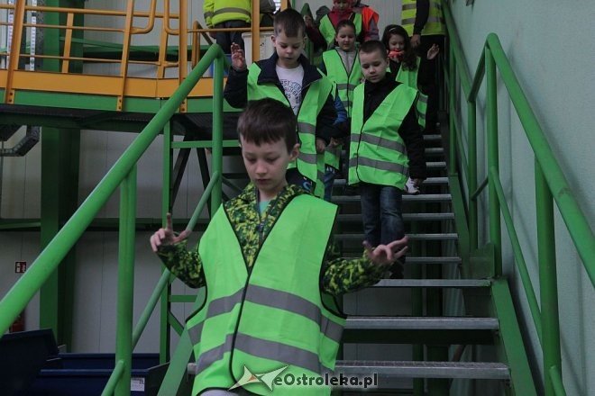 Uczniowie z SP nr 10 z wizytą w SSOK-u [ZDJĘCIA] - zdjęcie #77 - eOstroleka.pl
